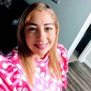 Meet your Posher, Martha de jesús